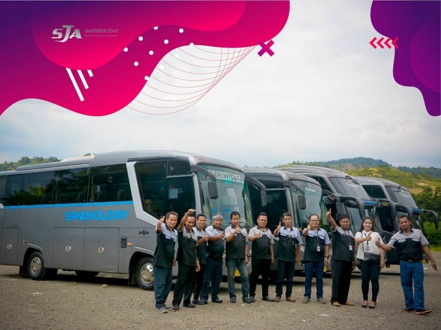 Sewa bus pariwisata di Bali Sandholiday