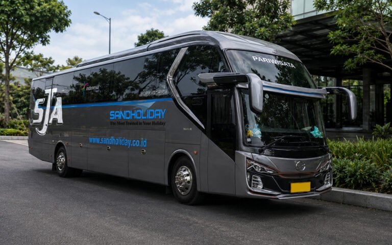 Sandholiday Big Bus Premium